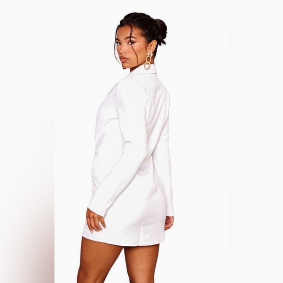 NWT PrettyLittleThing Long Sleeve Creamy White Gold Button Blazer Dress - Picture 8 of 13